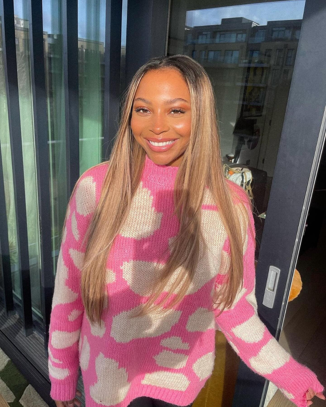 22" Classic Weft Hair Extensions